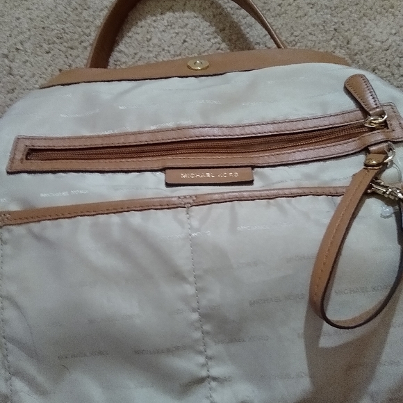 Michael kors bag - Picture 2 of 3